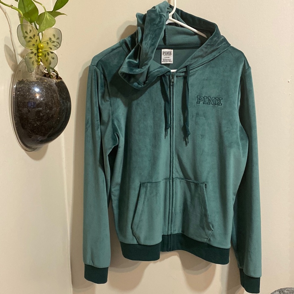 Pink velour green tracksuit (set)